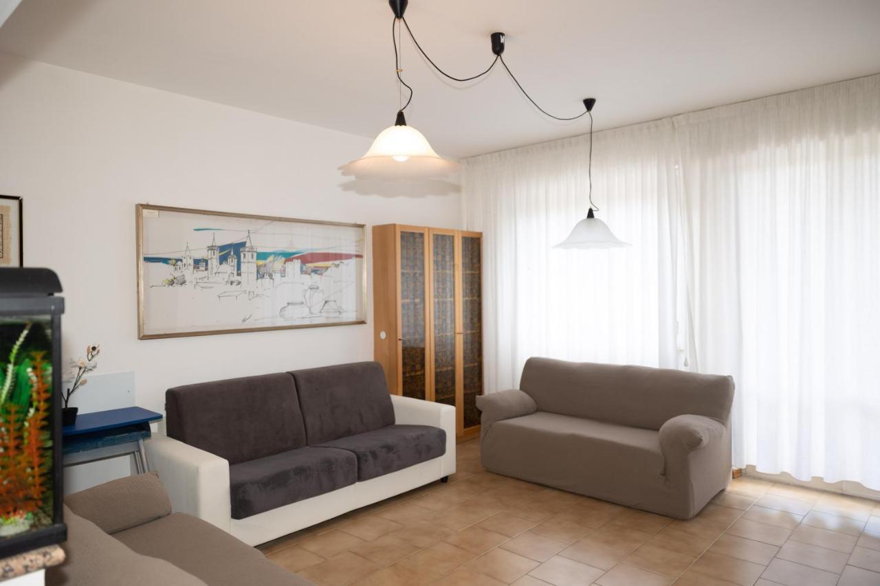 Mirea'S Rooms 阿斯科利皮切诺 外观 照片